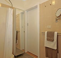 C'est La Vie Manyana - C Tourism