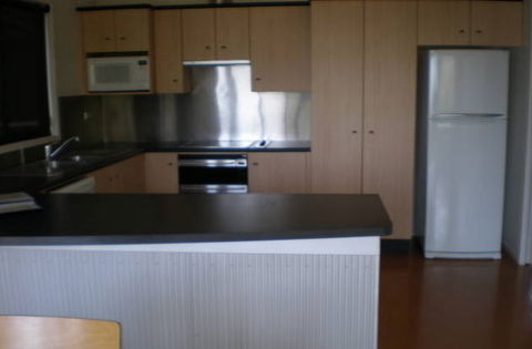 A Blue Point House Jervis Bay - C Tourism 1