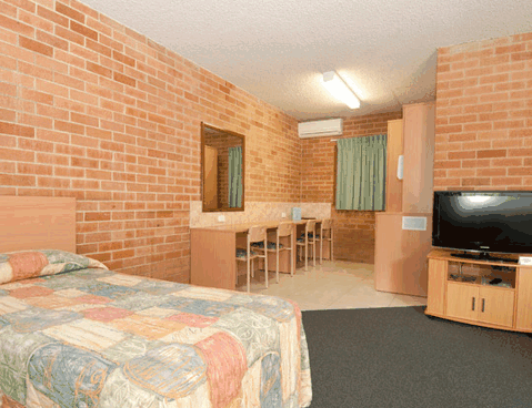 New Olympic Motel - C Tourism 1