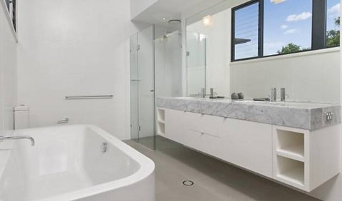 Aamber Beach House At Kiah - C Tourism 1