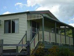 Halls Country Cottages - C Tourism 0