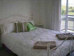 Halls Country Cottages - C Tourism 3