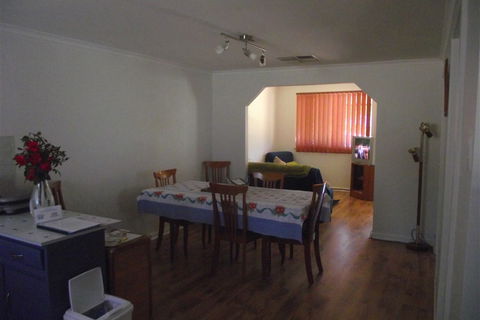 Aly's Cottage - C Tourism 1
