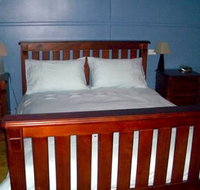 Emaroo Cottage on Argent Street