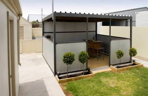 Emaroo Cottage On Williams Street - C Tourism 3