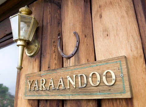 Yaraandoo Lakeside Retreat - C Tourism 0