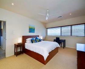 Crows Nest - Nelson Bay - C Tourism 1