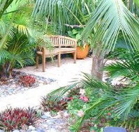 Azura Beach House Bed and Breakfast - C Tourism