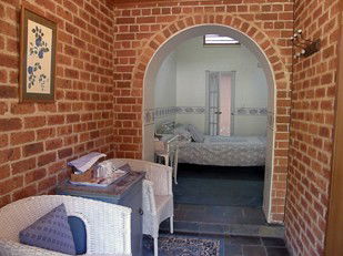 Araluen Old Courthouse Bed And Breakfast - C Tourism 2