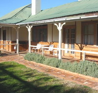Gundagai Historic Cottages Bed and Breakfast - C Tourism
