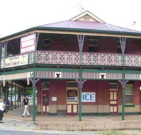 Henty Central Bed and Breakfast - C Tourism