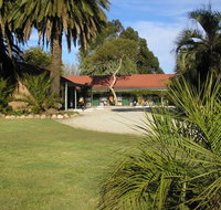 Jolly Swagman Holbrook Motor Inn - C Tourism