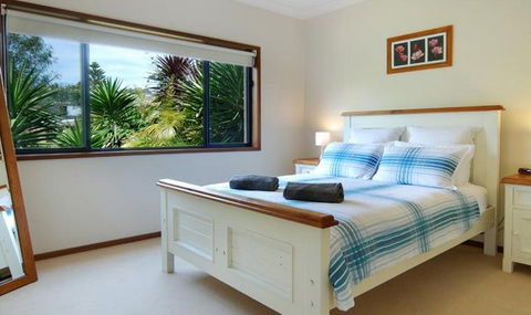 Burra By The Beach - C Tourism 3