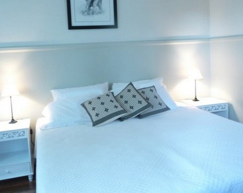 A Room With A View- Gloucester - C Tourism 1