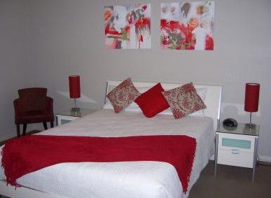 Chaucer Palms Boutique Bed And Breakfast - C Tourism 3
