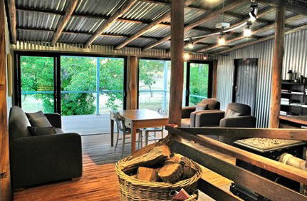 Black Sheep Inn - C Tourism 2