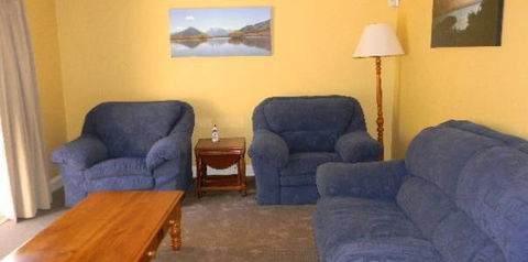 Chuck's Place - C Tourism 4