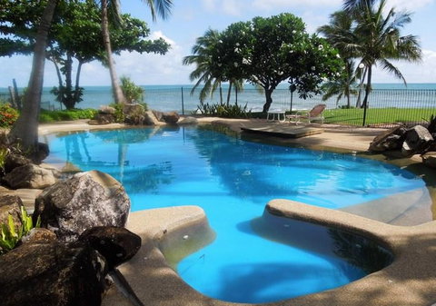 Mackay Beach Accommodation - C Tourism 1