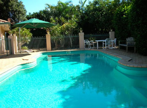 Golden Cane Bed And Breakfast - C Tourism 1