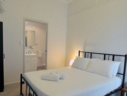 Alexandra Apartments - C Tourism 2