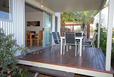 Woodgate Beach Houses - C Tourism 1