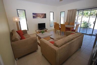 Woodgate Beach Houses - C Tourism 2