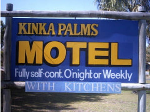 Kinka Palms Beachfront Apartments / Motel - C Tourism 0