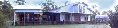 Tin Peaks Bed And Breakfast - C Tourism 0
