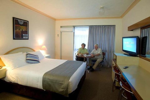 Longreach Motor Inn - C Tourism 0