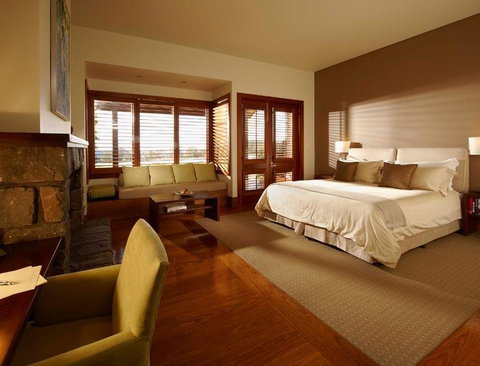 Spicers Peak Lodge - C Tourism 0