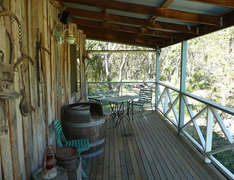 Possums Hollow And Hooters Hut - C Tourism 4
