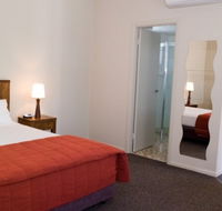 Coachmans Inn Warwick - C Tourism