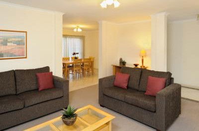Apartments @ Forest Hill - C Tourism 0