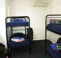 Zing Backpackers Hostel - C Tourism