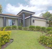 Avon Lodge Bribie Island - C Tourism