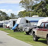 Beachmere Lions Caravan Park - C Tourism