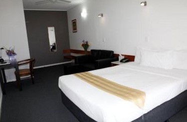 Ayr Travellers Motel - C Tourism 0