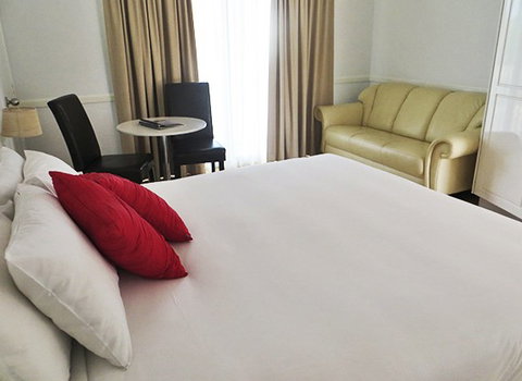 Charters Towers Heritage Lodge - C Tourism 1