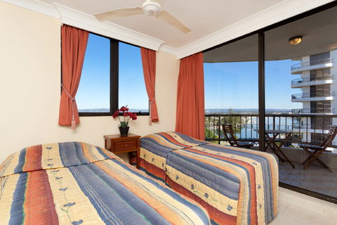 Apartment 27 Aristocrat Apartments - C Tourism 3