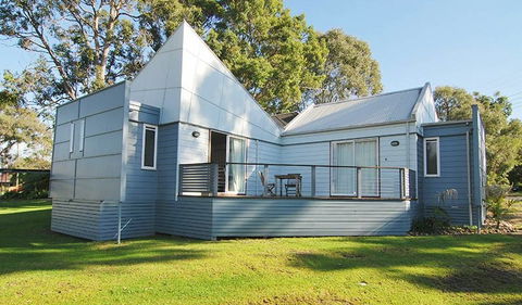 Huskisson Holiday Cabins - C Tourism 1