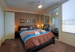 Burleigh Beach Tower - C Tourism 5