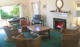 Moniques Bed And Breakfast - C Tourism 1