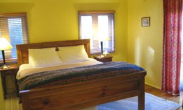 Moniques Bed And Breakfast - C Tourism 4