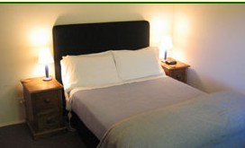 Moniques Bed And Breakfast - C Tourism 5