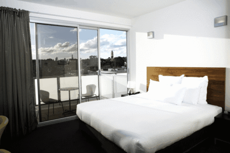 Cosmopolitan Hotel - C Tourism