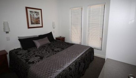 Macdonnell Range Holiday Park - C Tourism 1