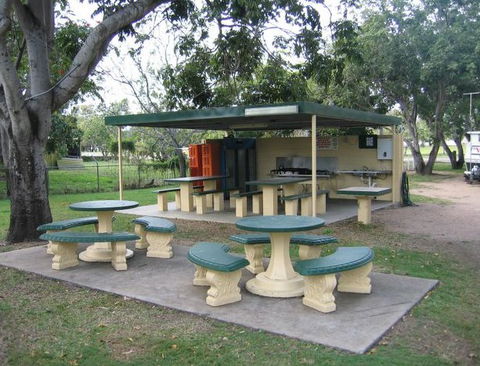 Burdekin Cascades Caravan Park - C Tourism 4