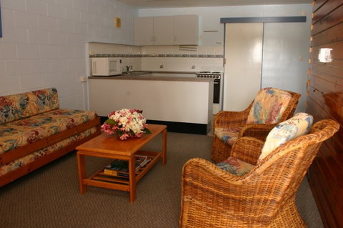 Sky View Coastal Luxury Units - C Tourism 3