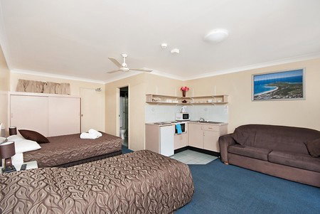 Byron Bay Side Central Motel - C Tourism 2