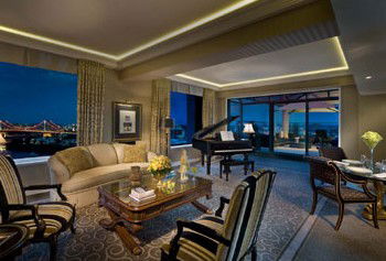 Stamford Plaza Brisbane - C Tourism 0